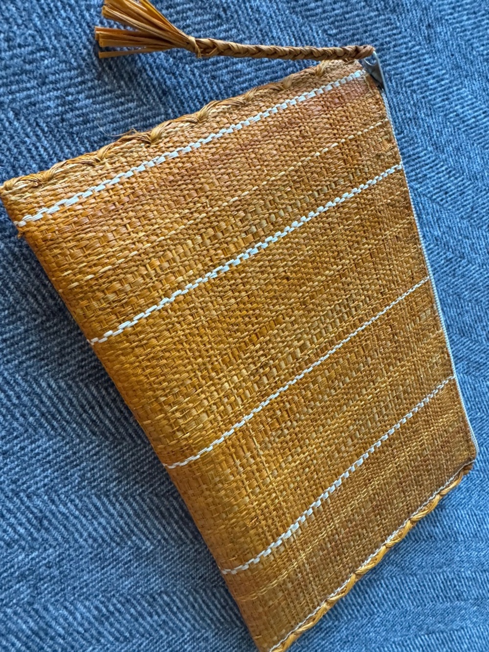 NWOT, SHEBOBO, RAFFIA ENVELOPE WITH RAFFIA PULL, STRIPES IN NATURAL